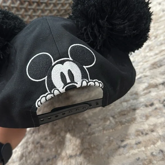 Disney Mickey cap - Picture 4 of 6